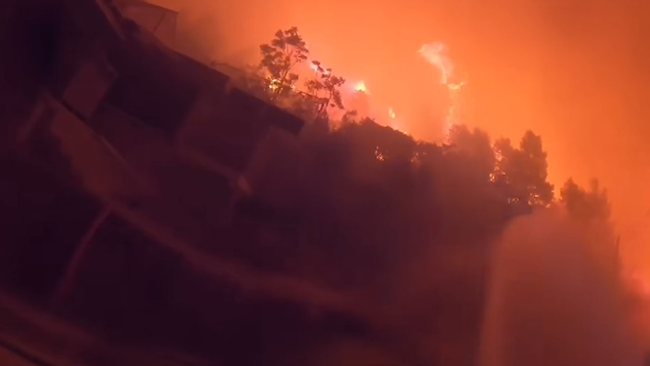 Hrvaški gasilci iz Žrnovnice objavili pretresljive posnetke požara v Omišu
