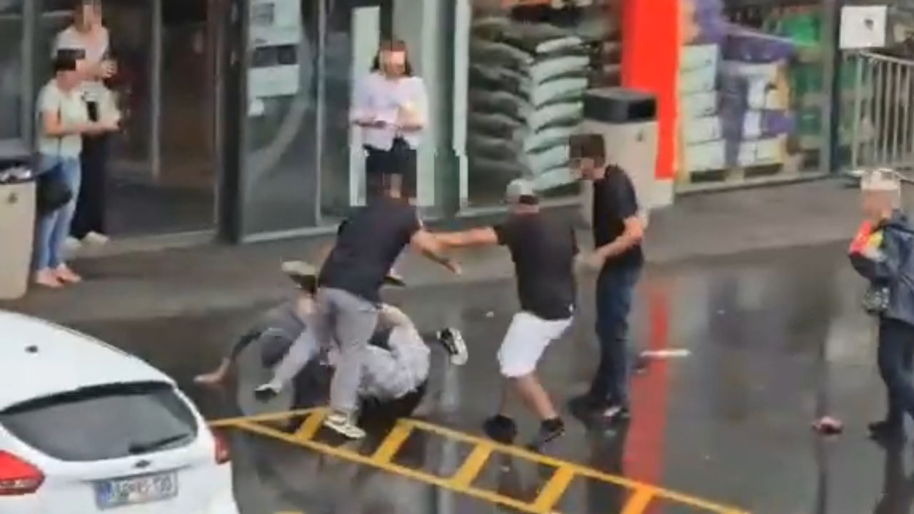 Napad na moškega pred trgovino Spar v Mariboru