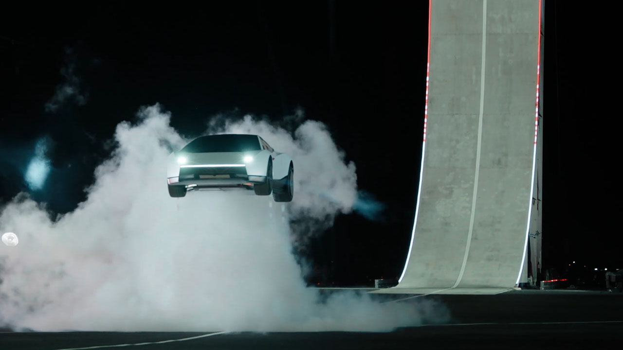Tesla Roadster med letenjem