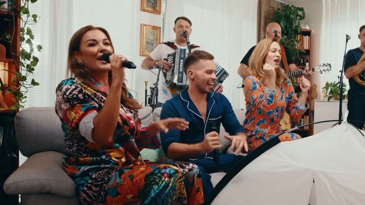 Rebeka Dremelj in Ansambel Stil